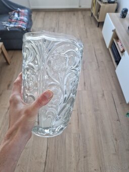 Sklenená kristaliva vaza - 2
