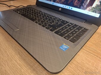 Notebook HP 15-ac117nc - 2