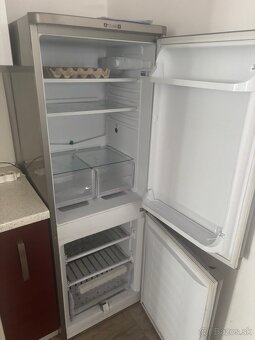 Cladnička Indesit - 2