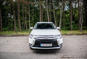 Mitsubishi Outlander 2.0 MIVEC 110kw LPG - 2