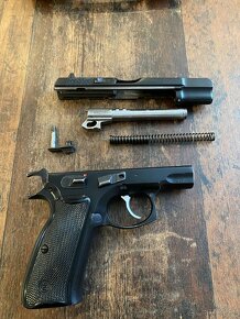 CZ-85 luger 9mm - 2