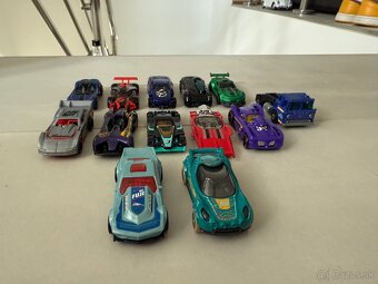 Set hot wheels - 2
