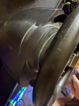 Predám elektricky volant thrustmaster tmx - 2