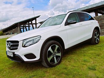 MERCEDES-BENZ GLC 250 D 4MATIC -EXCLUSIVE-SLOVENSKE-NADHERNE - 2