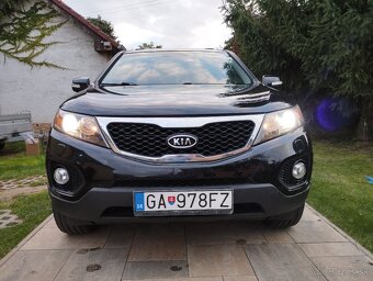 KIA Sorento - 2