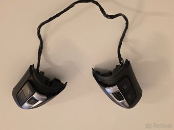 Ovladacie tlačidlá do volantu - 2