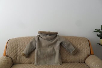 Kožuch s kapucnou - 2