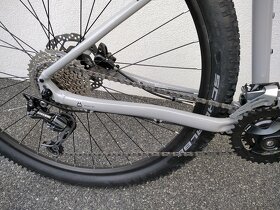 Level 3.0 rám 19" so zárukou - 2