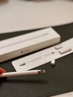 Apple pencil (1. generácia) - 2