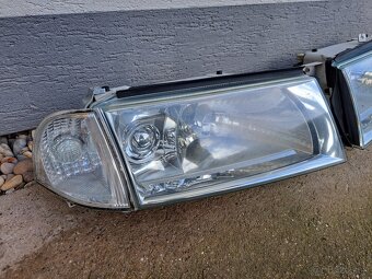 Svetla Škoda Octavia 1 - 2