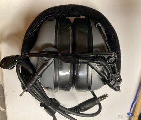 Earmor M32 mod.4 šedé - 2