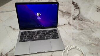 MacBook Pro 13 - 2