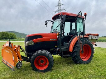 Kubota L2501 L12 s bezpečnostnou kabínou a príslušenstvom - 2