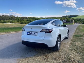 Tesla Model Y 03/2023 DualMotor + ťažné (Tesla Y Berlin) - 2