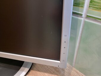 20" LG Flatron L204WT-SF, rozlíšenie 1680×1050, DVI a VGA - 2