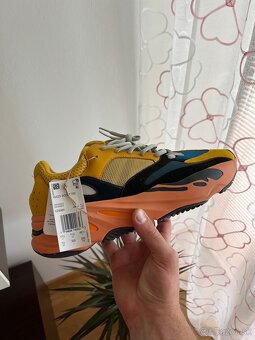 Yeezy 700 - 2