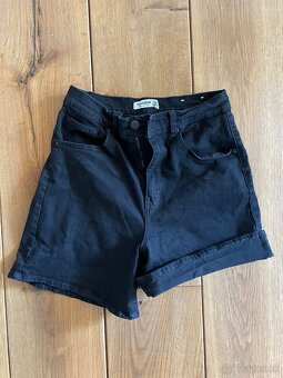 Damske džínsové šortky zn. Pull&Bear , veľkosť M/38/10 - 2