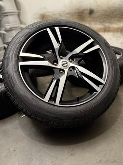 Zimná sada Volvo 5x108 R19 , 235/50/R19 - Volvo XC 40 - 2