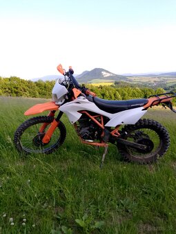 Minirocket Defender 250cc - 2
