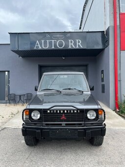 Mitsubishi Pajero 1 2.5 TD 73kW = Bez korozie, Dovoz IT = - 2