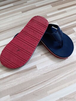 Tommy Hilfiger - 2