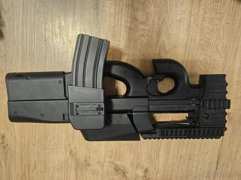 Airsoft p90 - 2