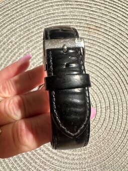 Guess hodinky / dámske + darček naušnice Guess - 2