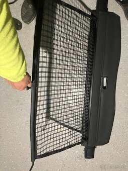 Predám roletu do kufra BMW 3 E91 - 2