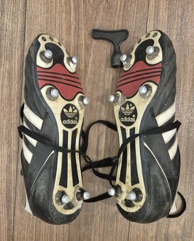 Kopačky plus chrániče holení - 2