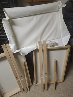 Prebaľovací pult - 2