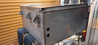 Skriňa baterii Praga V3S M2 nerez - 2