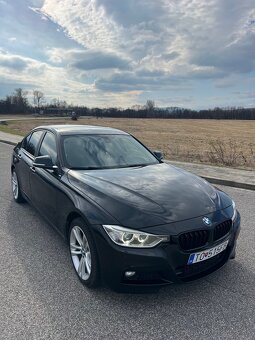 BMW F30 - 2