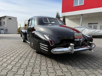 1941 Cadillac Series 62 Coupe - 2