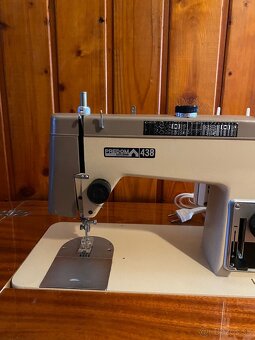 šijací stroj Predom Łucznik 438 - 2