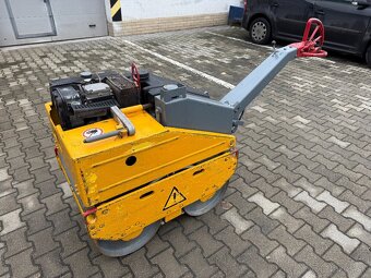 Bomag BW65H ručne vedený vibračný valec - 2
