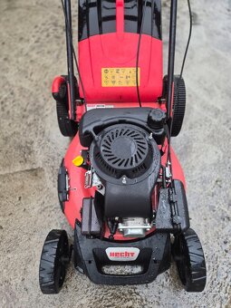 Benzínová kosačka Hecht 553 SW - 2