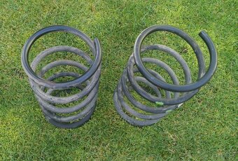 Predné a zadné pružiny pre Opel Omega - 2