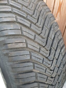 Continental celoročné pneu 195/60 R15 V XL - 2