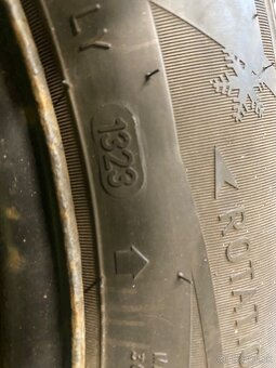 Predam pneumatiky 205/55R16 -ZIMNE 8mmm - 2