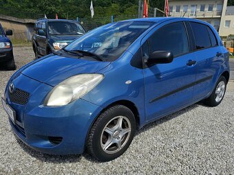 Toyota Yaris 1.0 VVT-I Base - 2