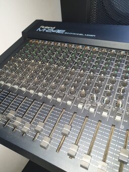 Roland M-24E Mixážny pult - 2