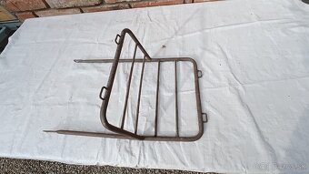 Zadný nosič JAWA 250,350-Pérak - 2