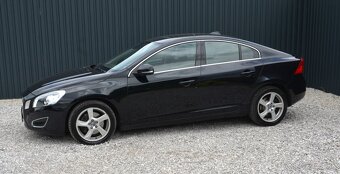 Volvo S60 2.4 Summum, 5-valec, Automat - 2