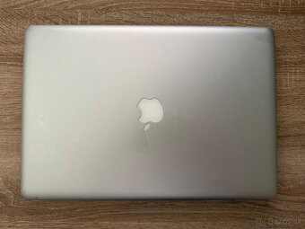 Apple Macbook Pro 15 2010 bez nabijacky, baterky, mechaniky. - 2