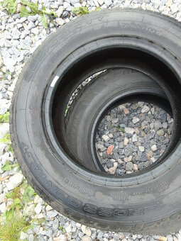 letné pneumatiky 235/65 r17 , 2 ks - 2