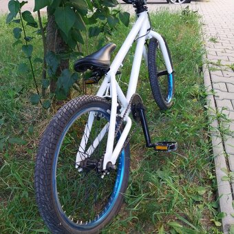 Trialový bicykel - 2