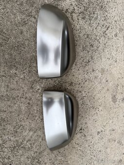 Predám kryty spätných zrkadiel BMW - 2