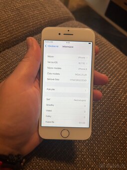 Predám Apple Iphone 8 64gb - 2