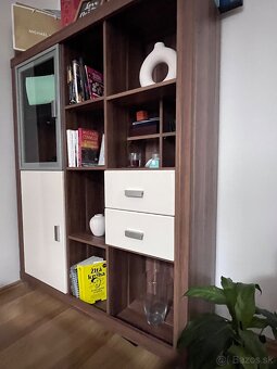 Veľká komoda / knižnica - 2