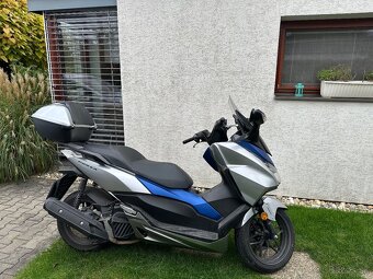 Predam Hondu Forza 125cm3 - 2